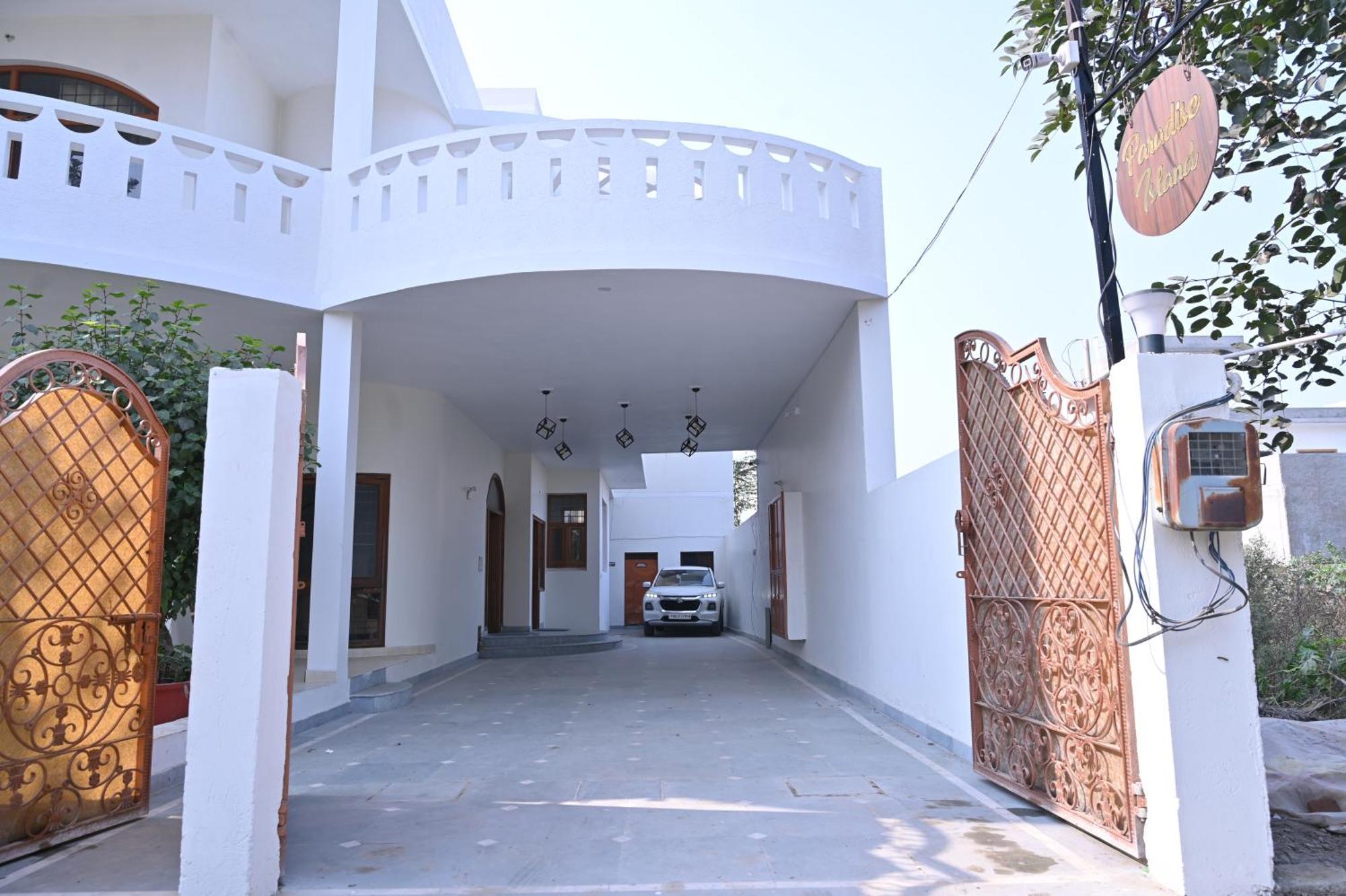 Paradise Island Amritsar Exterior photo